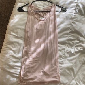 Athleta top